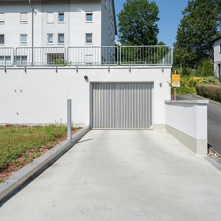 Benville Pirna - Modern - Familie - Terrasse ภายนอก รูปภาพ