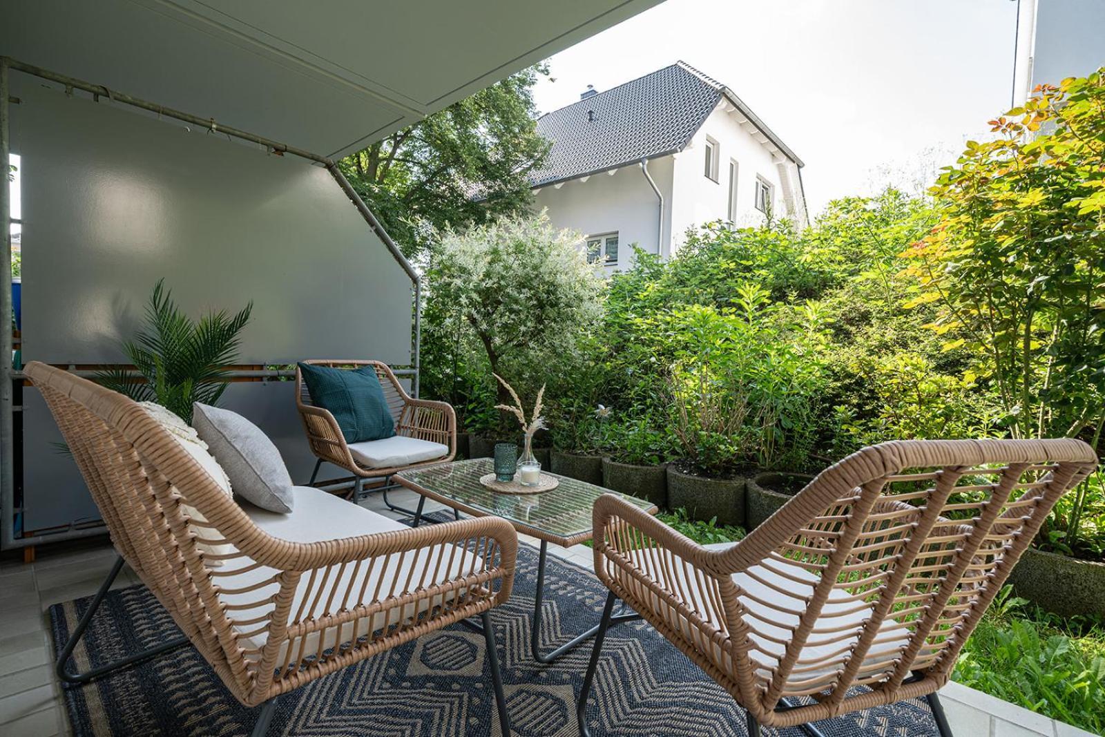 Benville Pirna - Modern - Familie - Terrasse ภายนอก รูปภาพ